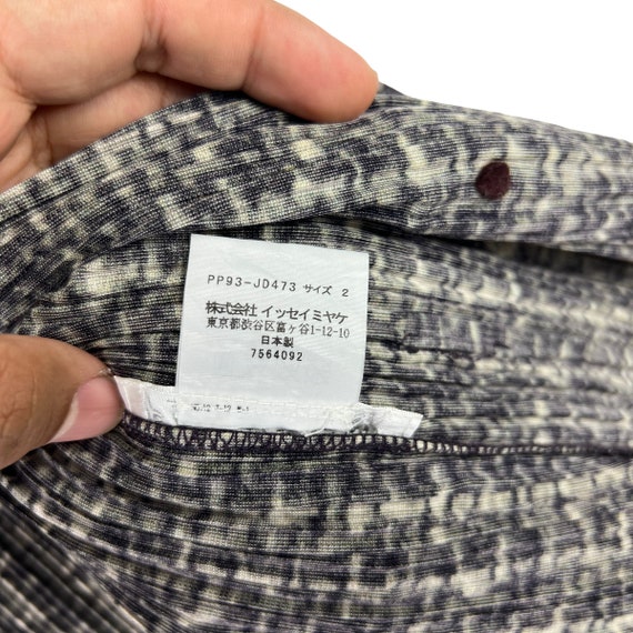 ISSEY MIYAKE Pleats Please Jacket Crop Pleated Elegant ISSEY MIYAKE Pleats Please Jacket Crop Pleated Elegant