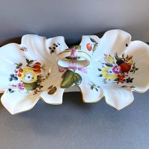 Herend "Fruit and Floral" Large Double Leaf fancy Dish Centerpiece, 18 inches, ca. 1930s. Gorgeous, great condition