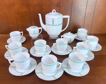 Bernardaud Limoges "Paestum" porseleinen koffieservies voor 10 personen, Frans Art Deco geometrisch ontwerp, turquoise en verguld, elegant, in nieuwstaat.
