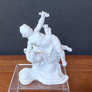 Antique Nymphenburg Germany Franz Antonio Bustelli No. 26 figurine Cherub, Putti with Peacock, Glazed, excellent, rare!
