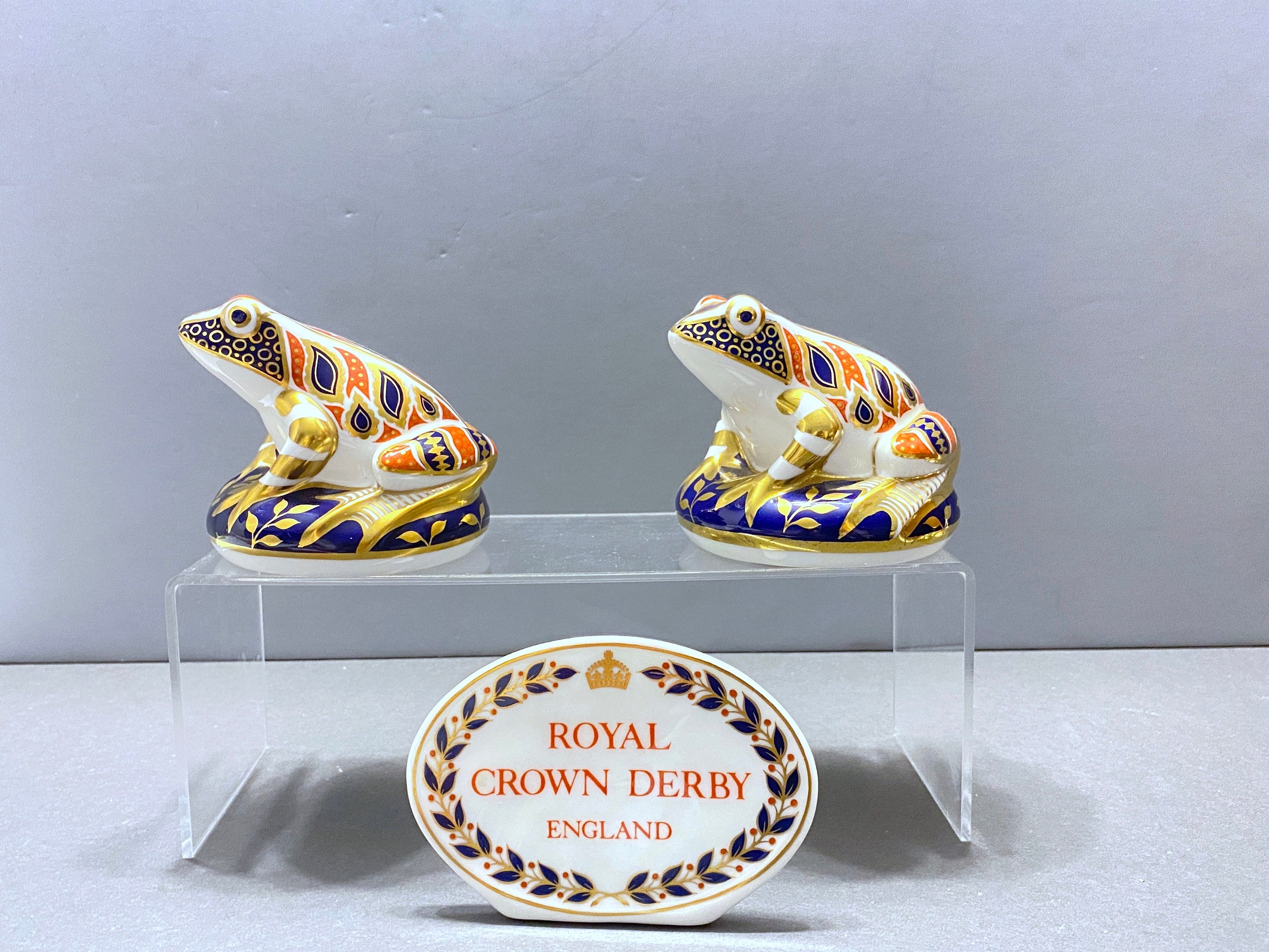 CROWN DERBY 文鎮　置物 Royal crown derby figurines - Etsy 日本