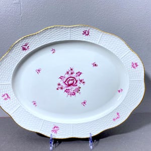 Herend &quot;Nanking Bouquet Purple&quot; serving platter,Osier design, 15 inches, #102 NBP,  24k gold trim, nice condition