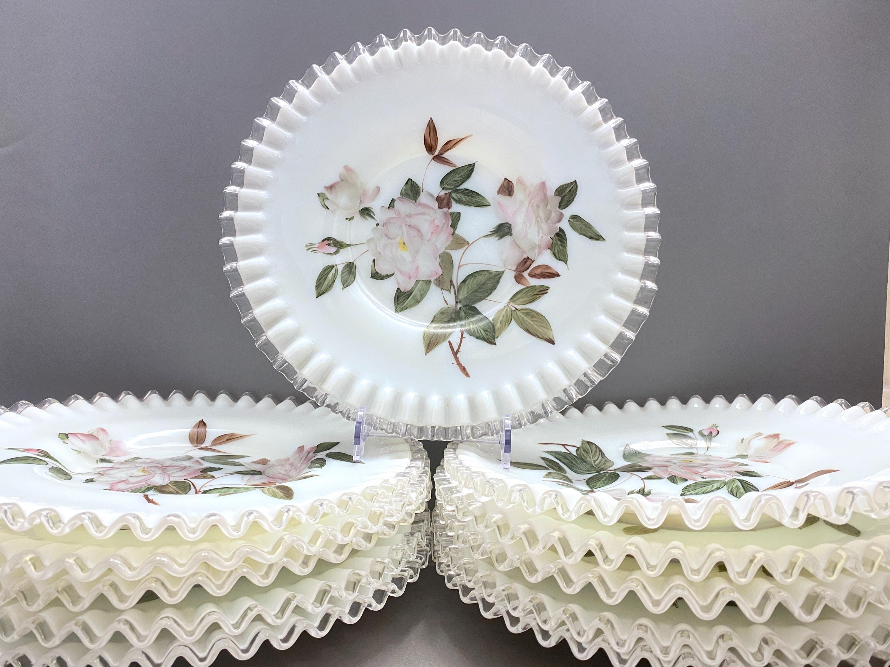 お値下げ‼️【FENTON】 フェントン　ディナープレート　シルバークレスト Fenton Silver Crest Dinner Plate - Etsy
