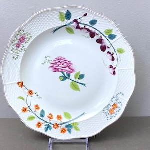 Antique Herend old "Queen Victoria" Round Platter 13.5",Hand-Painted Floral – Basketweave Rim , ca. 1930s, very rare