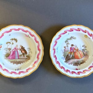 Rare!Meissen rimmed decorative bowls,Rococo style, ca.1850-1924, handpainted, a couple in the garden  scene, highly collectible!
