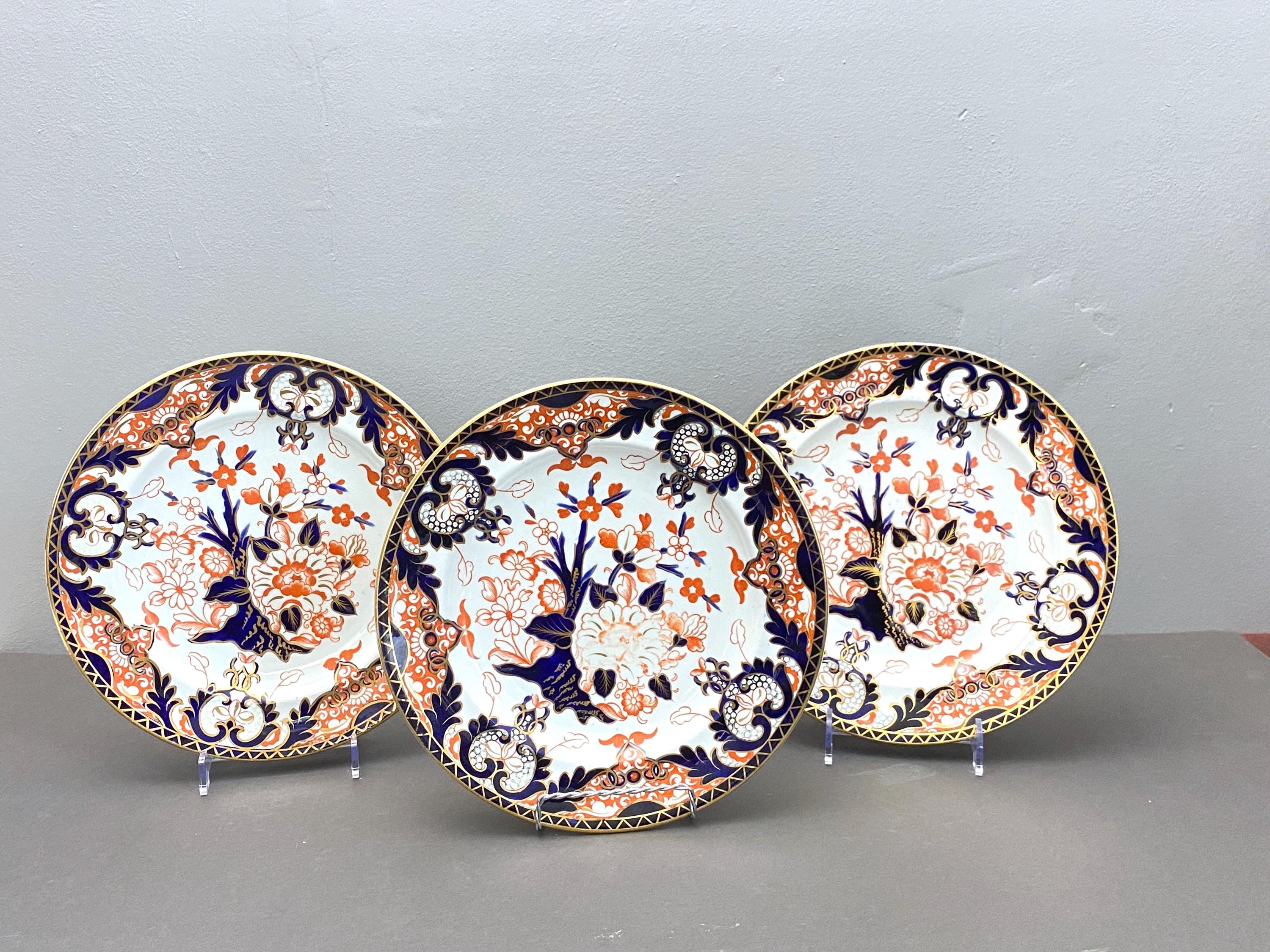 ロイヤルクラウンダービー　伊万里　オーバルプレート　ディナープレート ロイヤル・クラウン・ダービー伊万里ディナープレート：コバルト