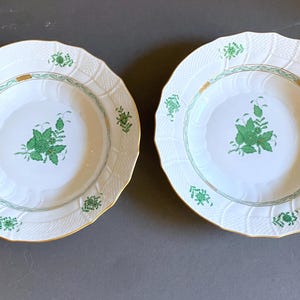 Large Herend "Chinese Bouquet" Apponyi Green rimmed soup bowls, 1501/AV, mint condition, 2pcs