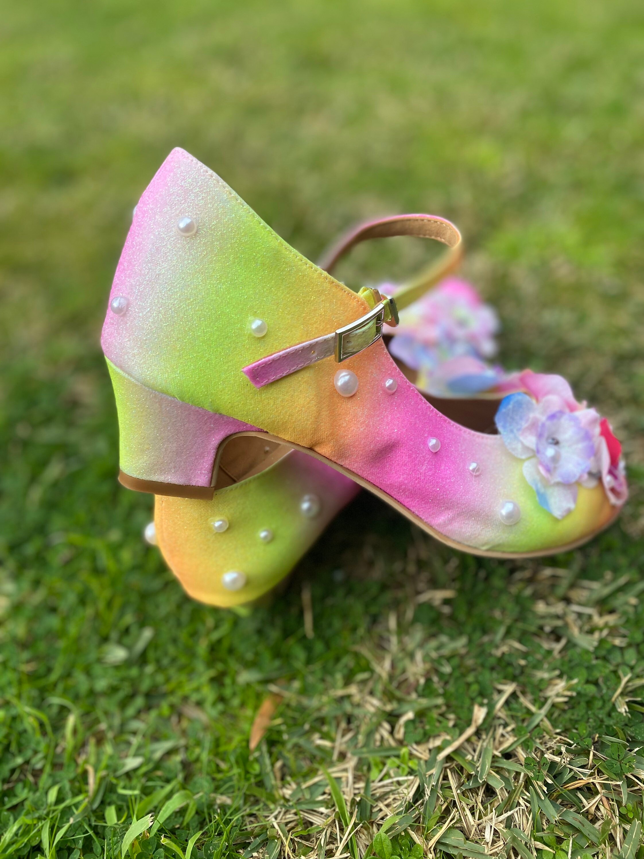 Pin by satrak on Туфля | Heels, Whimsical shoes, Fairy shoes