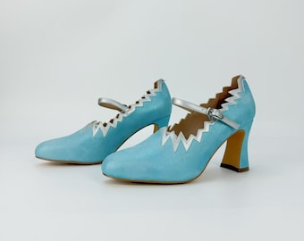 新しいエルサ女王の靴クリスタルブルーアイスガラスのスリッパ