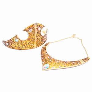Aurora Parks Inspired Crown and Necklace Set