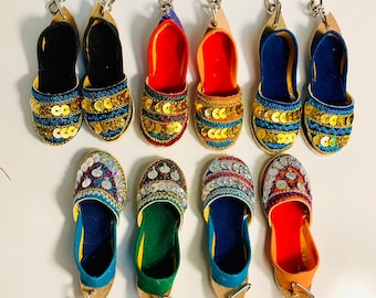 Handmade Sandal Keychains Set: Beach Decor, Summer Accessories