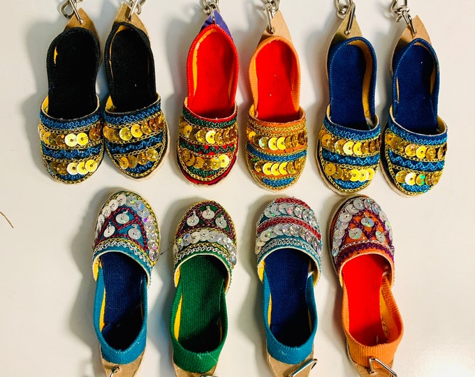 Handmade Sandal Keychains Set: Beach Decor, Summer Accessories