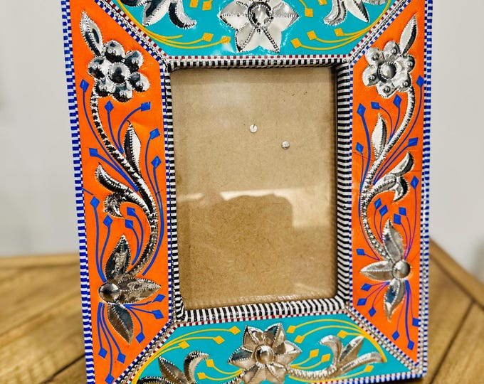 Handcrafted Photo Frame: Vintage Truck Art Decor