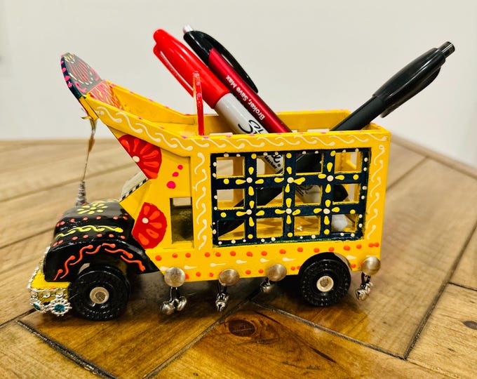 Handmade Wooden Truck Art Pen Holder: Room Decor