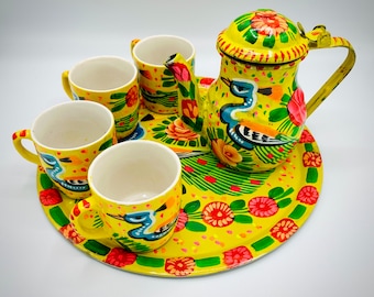 Hand Painted Teapot (Chainak) Set of 4 Porcelain Cups - Large