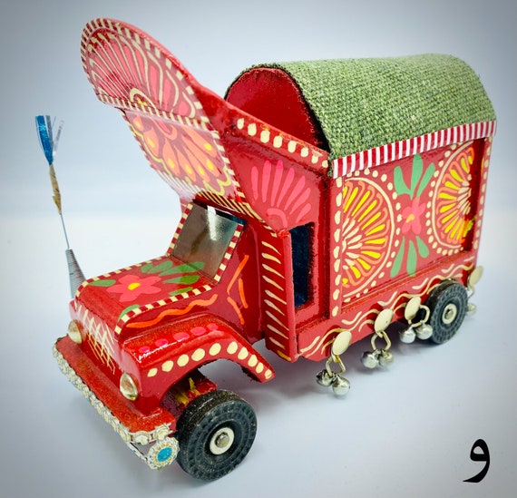 Hand-Painted Wood Truck Art: Mini Sculpture | Home Decoration