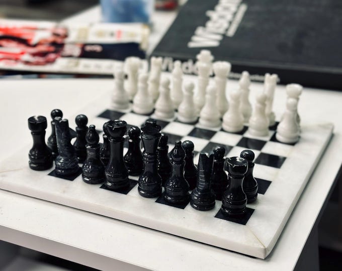 Chess Set - Classic Marble White & Black with Customizable Board, Elegant Game for Home Decor and Unique Gift Idea