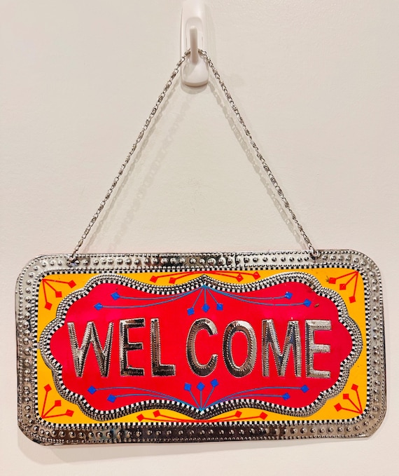 Truck Art Welcome Sign: Rustic Metal Farmhouse Decor