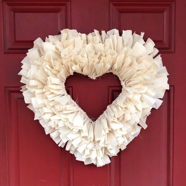 Valentine wreath, Rag wreath, Heart rag wreath, Shabby Chic wreath, Farmhouse wreath, fabric wreath, Wedding wreath