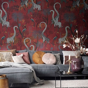 carta da parati orientale, giraffa dipinta, murale rosso scuro, giungla tropicale, palme, arredamento per la stanza #T27