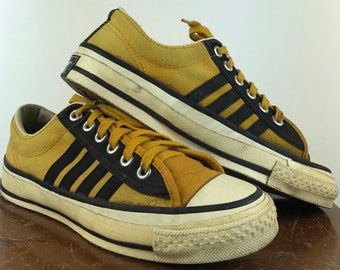 Vintage 70’s CONVERSE ‘THE WINNER’ Gold Canvas Athletic Sneakers Shoes