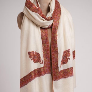 XL White Daur Dar Sozni Embroidered Cashmere Pashmina | Handwoven Kashmiri Shawl | Pure Pashmina Wool Wrap | Authentic Kashmiri Pashmina