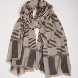 Black and Grey XL Pashmina Shawl | Travel Friendly Lightweight Cashmere Wrap | Oversized Soft Kashmiri Scarf for Her | Winter Gift Idea