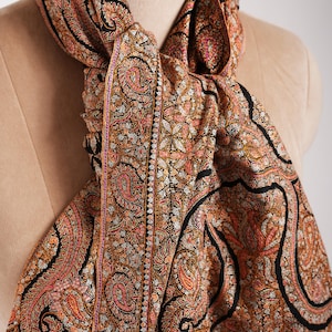 Minute Silk threads Embroidered In Black Pashmina Jamavar Shawl