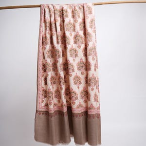 Silk Thread Sozni Embroidered Butah Pashmina Shawl | Natural Ivory Cashmere Wrap | Handwoven Zati Accent Scarf from Kashmir | Elegant Gift