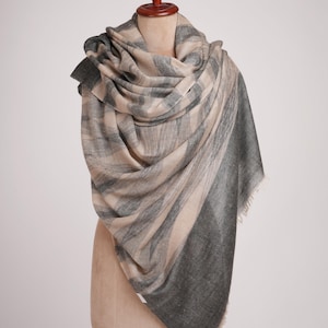 Black and Beige Pashmina Shawl | Lightweight Cashmere Wrap | Authentic Handwoven Shawl | Neutral Scarf | Soft Luxury Pashmina for Women