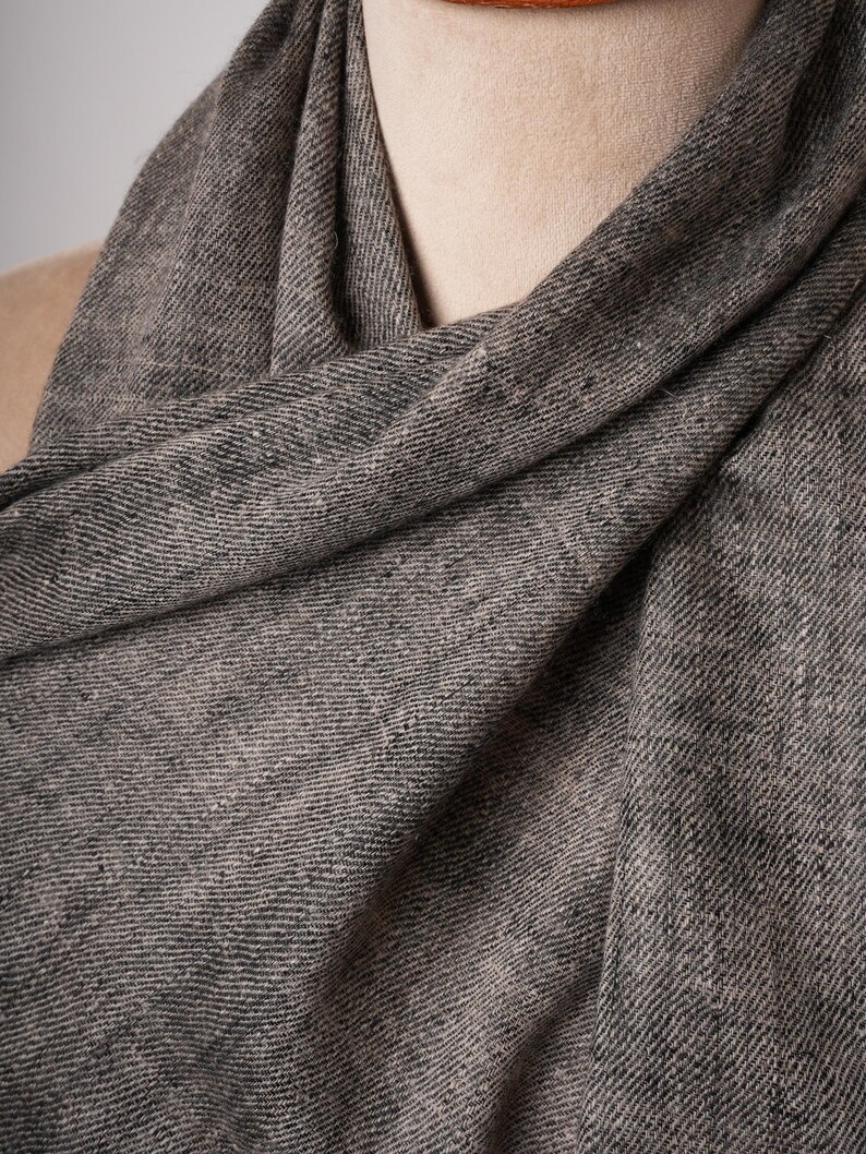 Carbon Black Handwoven Handspun Baby Soft Pashmina Shawl – Pure Luxury