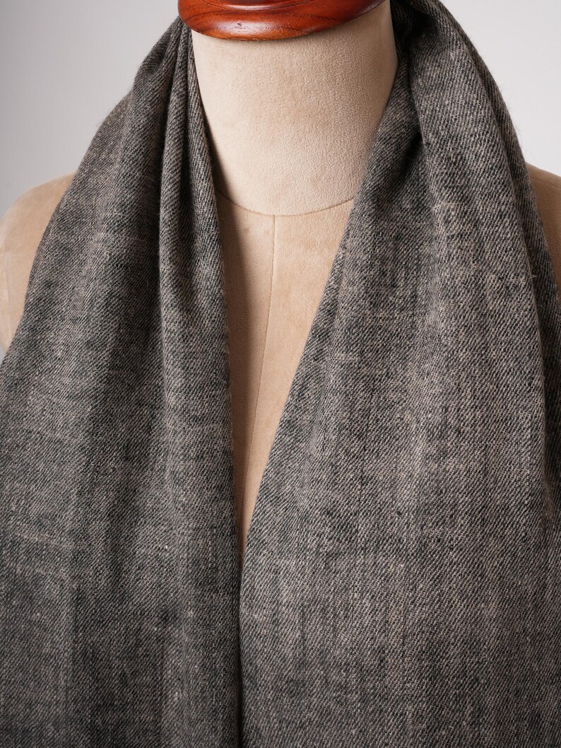 Carbon Black Handwoven Handspun Baby Soft Pashmina Shawl – Pure Luxury