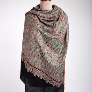 lack Kashmiri Pashmina Shawl | Hand Embroidered Sozni Jamavar | Elegant Cashmere Wrap | Traditional Heirloom Gift | Timeless Luxury for Her