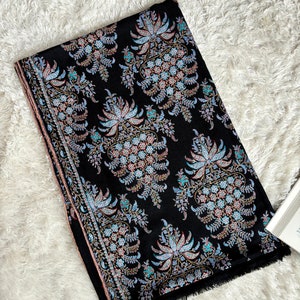 Exclusive Black Festival Pashmina, Original Shawls, Indian Embroideries, Made in Kashmir Gifts, 40x80 MACCLESFIELD image 2