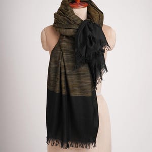 Featherlight Oversized Pashmina – Office Wear Cashmere Shawl | Lightweight Wool Wrap | Minimalist Soft Scarf for Daily Style