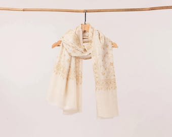 Natural White Kashmiri Handwoven Pashmina Shawl with Jali Hand Sozni Embroidery