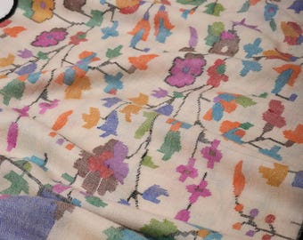 Estola de pashmina tejida a mano con kani indio artesanal