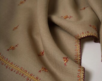 Machie Booti Hand Embroidered Fine Wool Soft Shawl