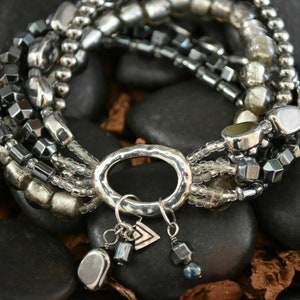 Silpada 925 Sterling Silber Hämatit HAGELSTEIN Stretch 5 Strang Armband, Silpada Armband im Ruhestand