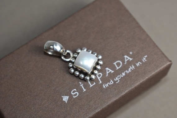 Silpada 925 Sterling Silver Pendant Button Pearl Retired