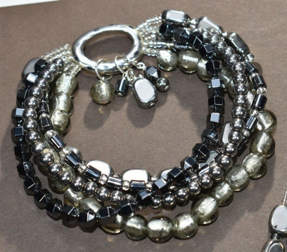 Silpada Sterling Silver Hematite HAILSTONE Stretch 5 Strand