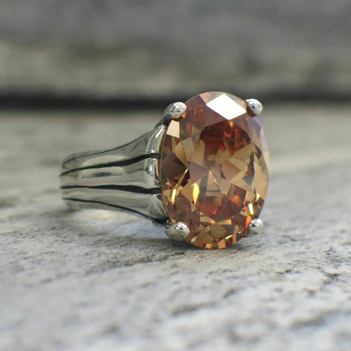 Anello in argento 925 rosa con zirconi bianchi, Labrioro. Collezione Anello in argento 925 rosa con zirconi bianchi, Labrioro. Collezione