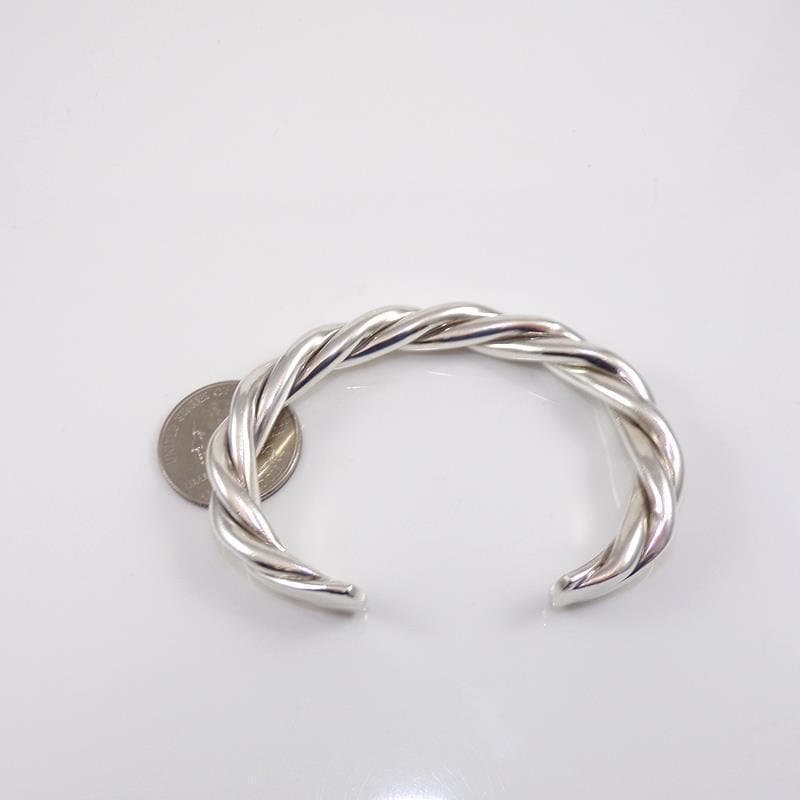 Silpada ハンマー打ち 925 シルバー ヴィンテージ カフブレスレット