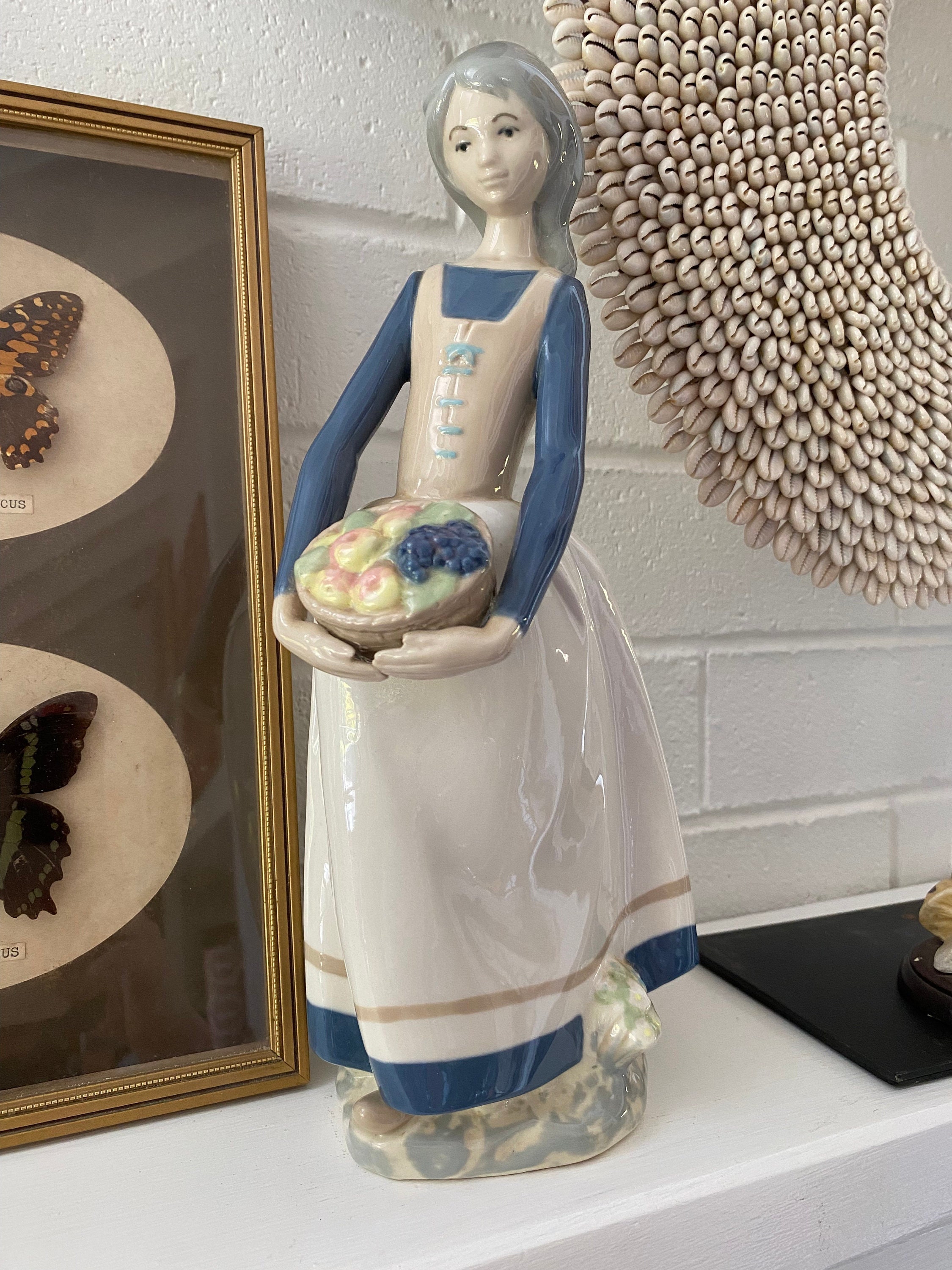 Fine Spanish Porcelain - Vintage REX Valencia Figurine of A Young