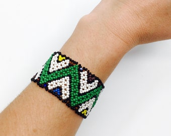 1980s African Beaded Bracelet - Zulu beaded Bracelet - South Africa Jewellery - Vintage Beaded Jewellery - Extra Wide Ndebele Design