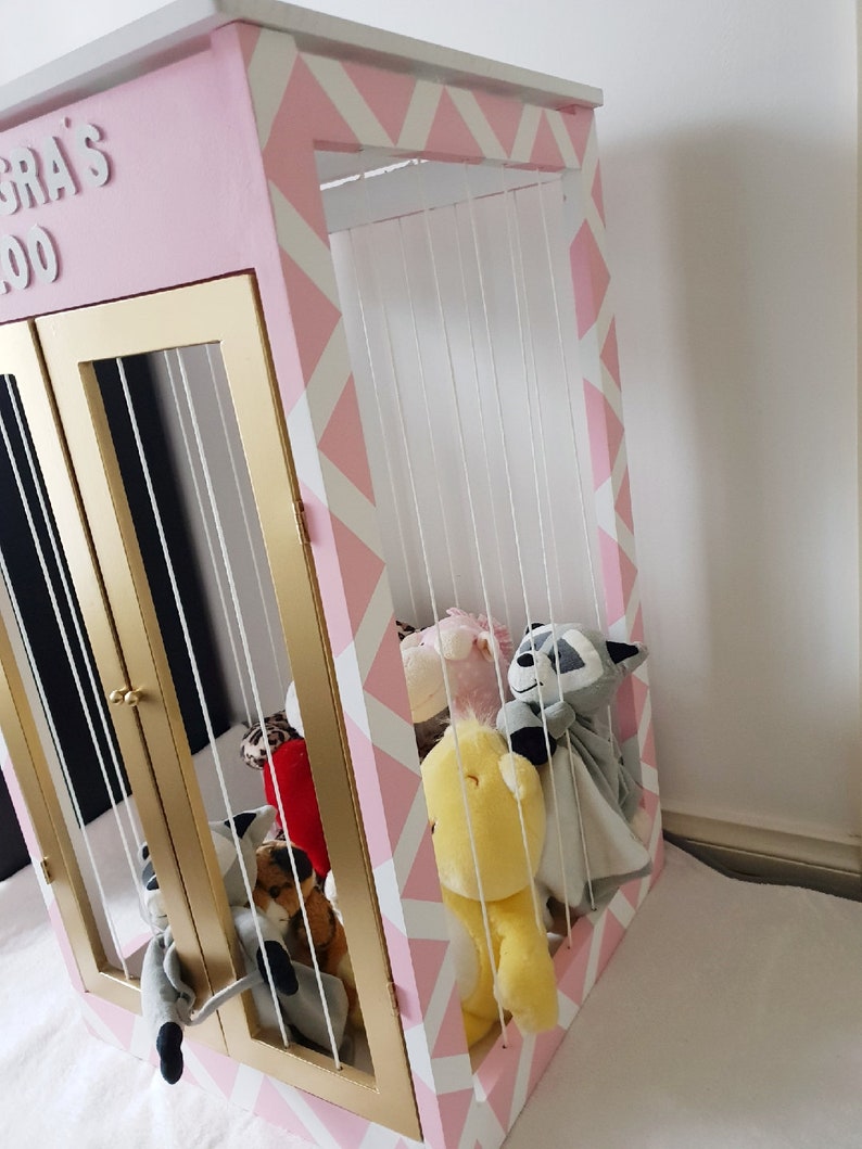 zoo storage box