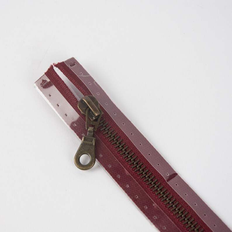 Prym zipper Metal divisible Col 750 dark red 55 cm