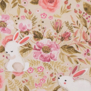 Tessuto decorativo Miffy conigli fiori beige rosa verde 2,80 m di larghezza