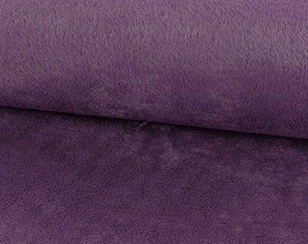 Fausse fourrure Diaz câlin doux violet 1,45 m de large