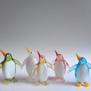 Glass penguin miniature, christmas murano glass animal figurine, winter little statue, original murano miniature penguin, baby shower favour